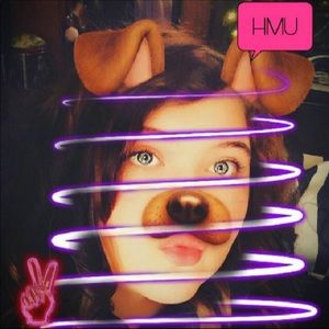 Meet your Posher, Shakeira